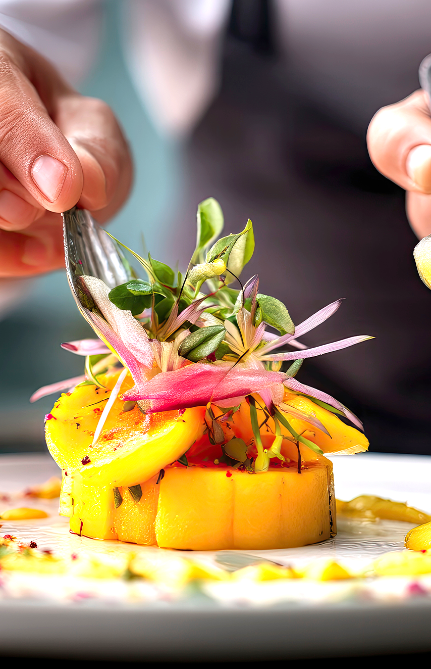 Content That Sells: Creating Mouth-Watering Photos and Videos for Your Restaurant’s Social Media